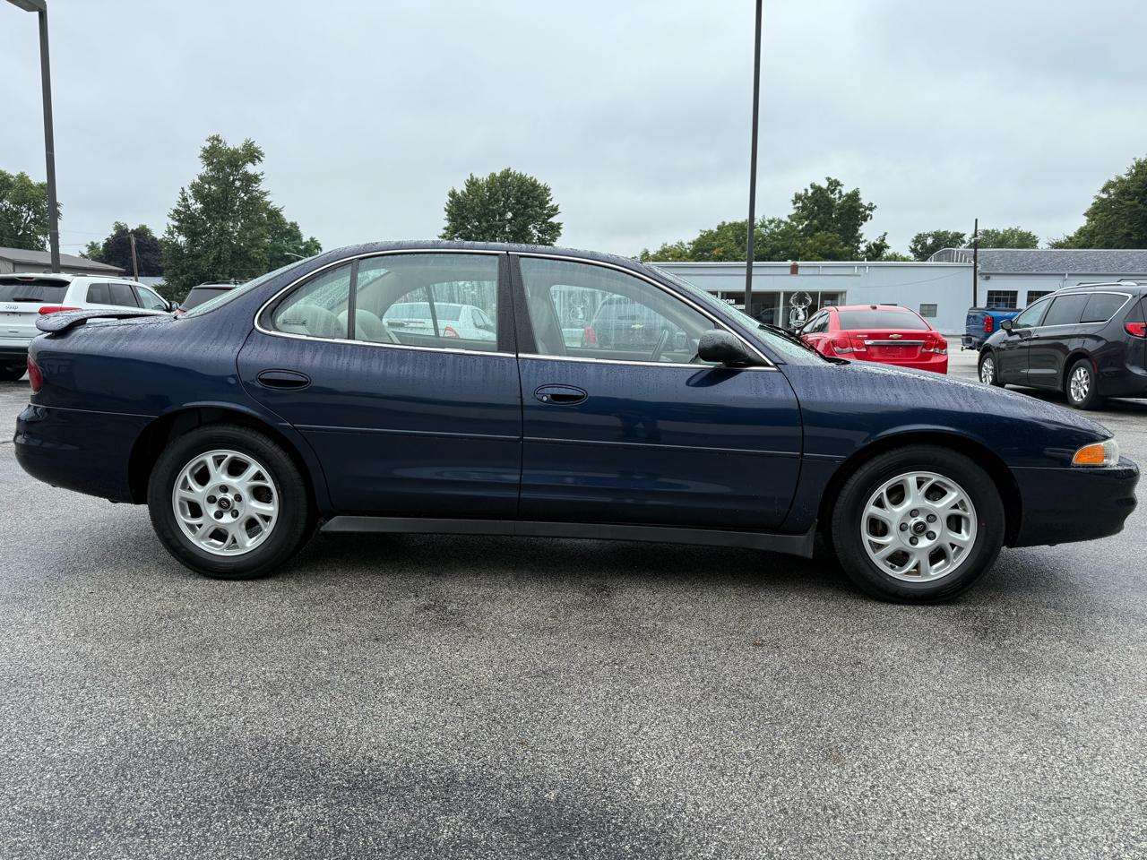 Oldsmobile Intrigue GX 2001