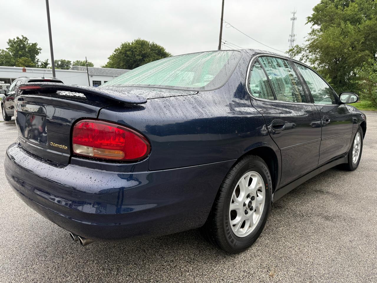 Oldsmobile Intrigue GX 2001
