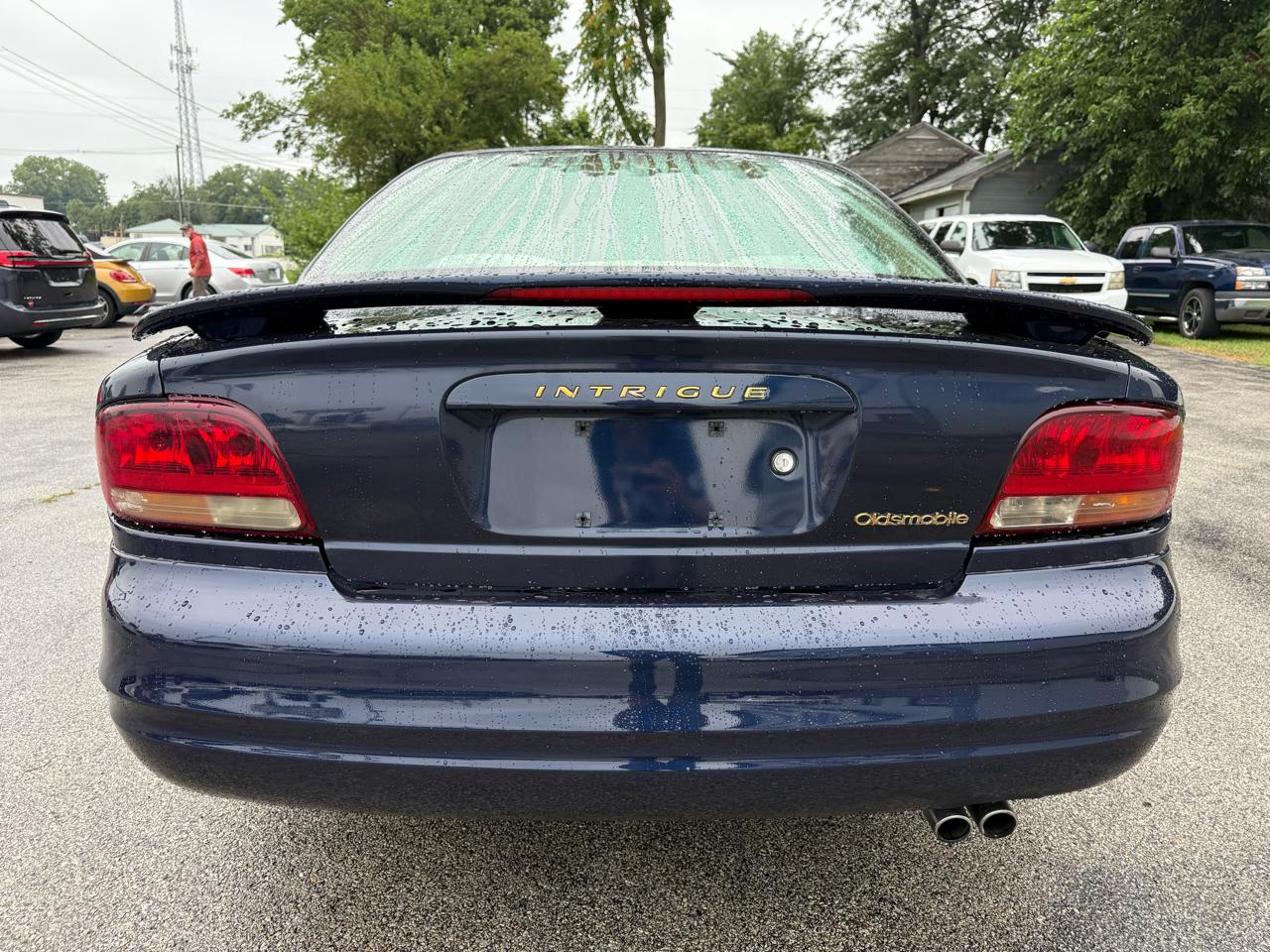 Oldsmobile Intrigue GX 2001