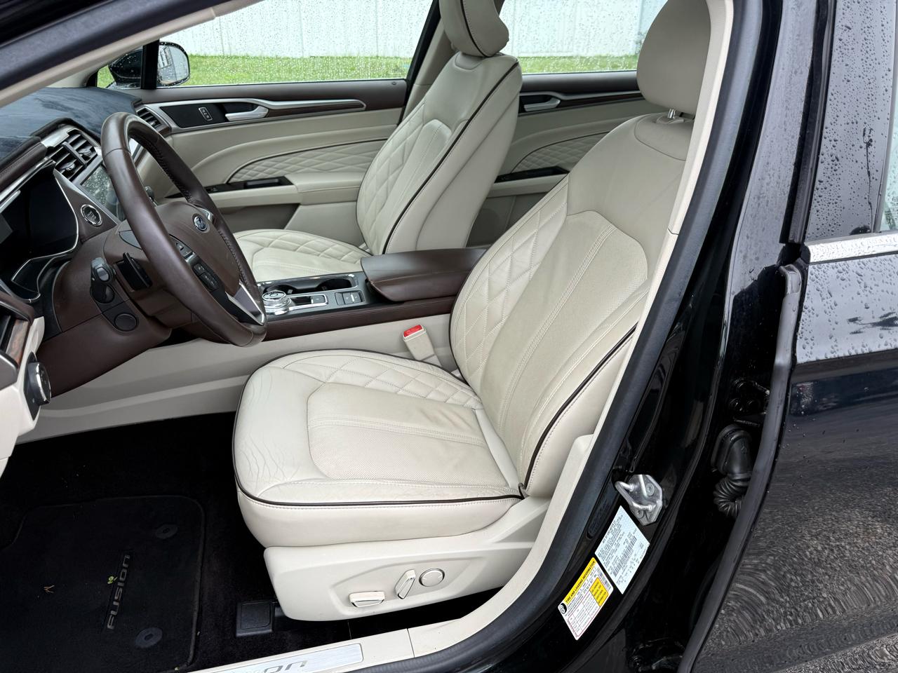 Ford Fusion Titanium AWD 2017
