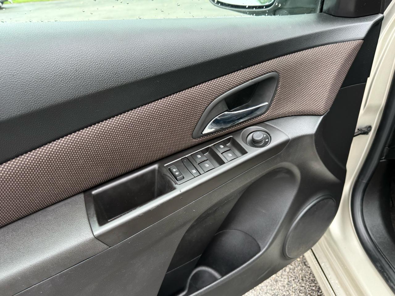 Chevrolet Cruze Limited 1LT Auto 2016