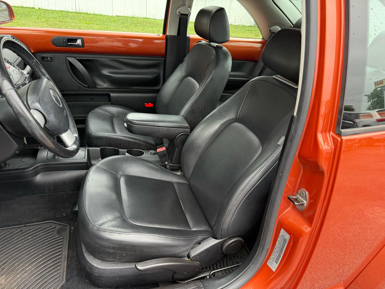 Volkswagen New Beetle 2.5L 2010