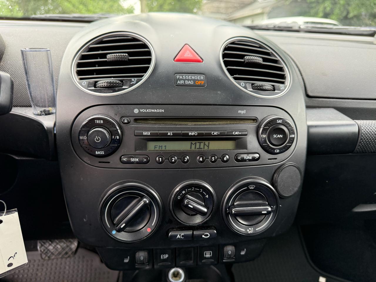 Volkswagen New Beetle 2.5L 2010