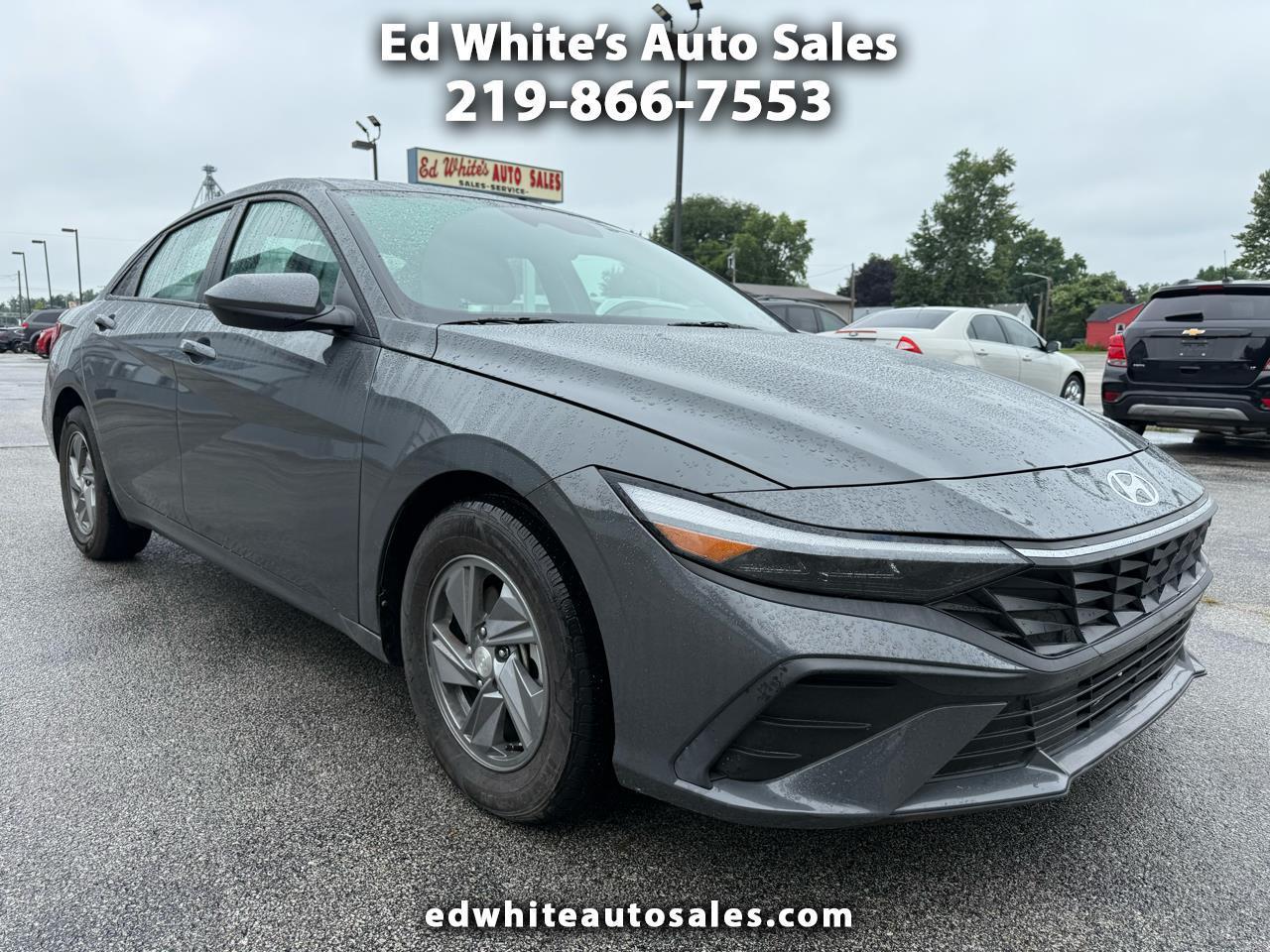 Hyundai Elantra SE 2025