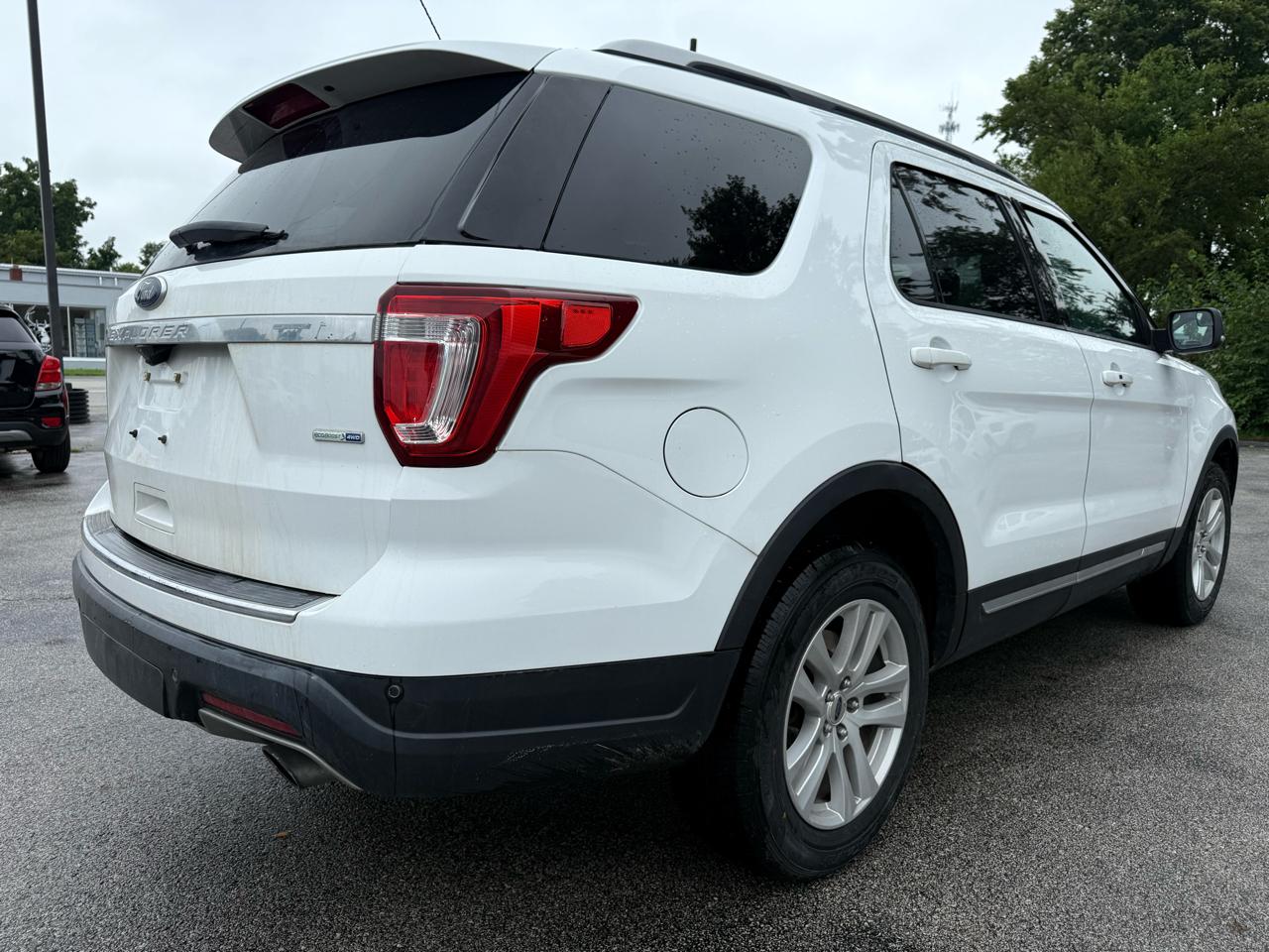 Ford Explorer XLT 4WD 2018