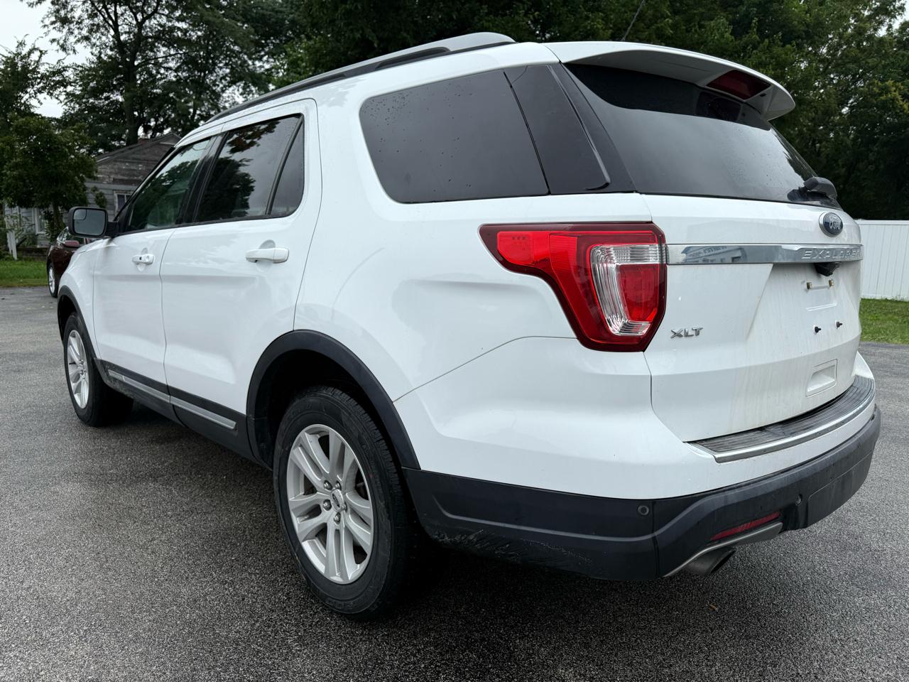 Ford Explorer XLT 4WD 2018