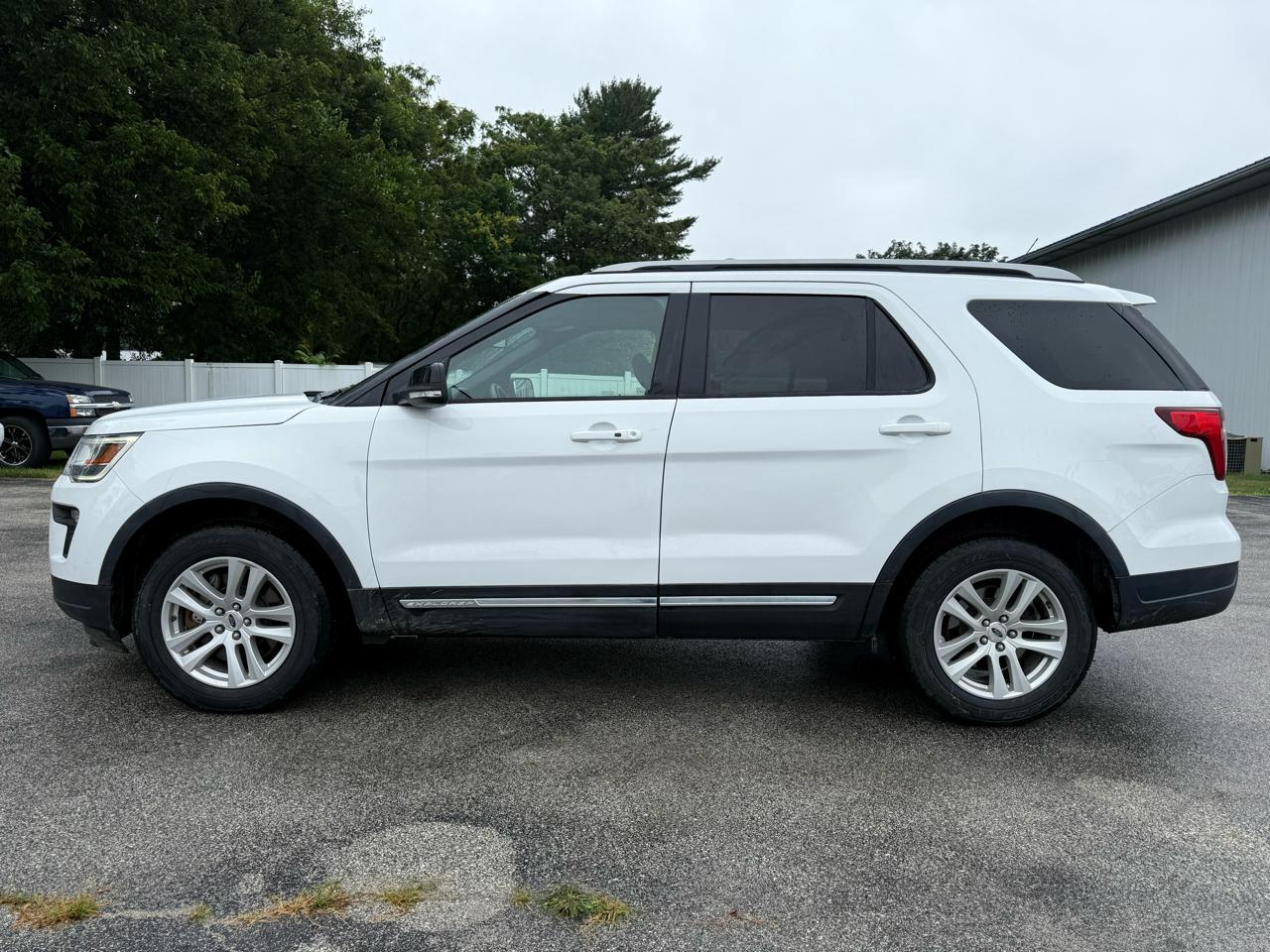 Ford Explorer XLT 4WD 2018