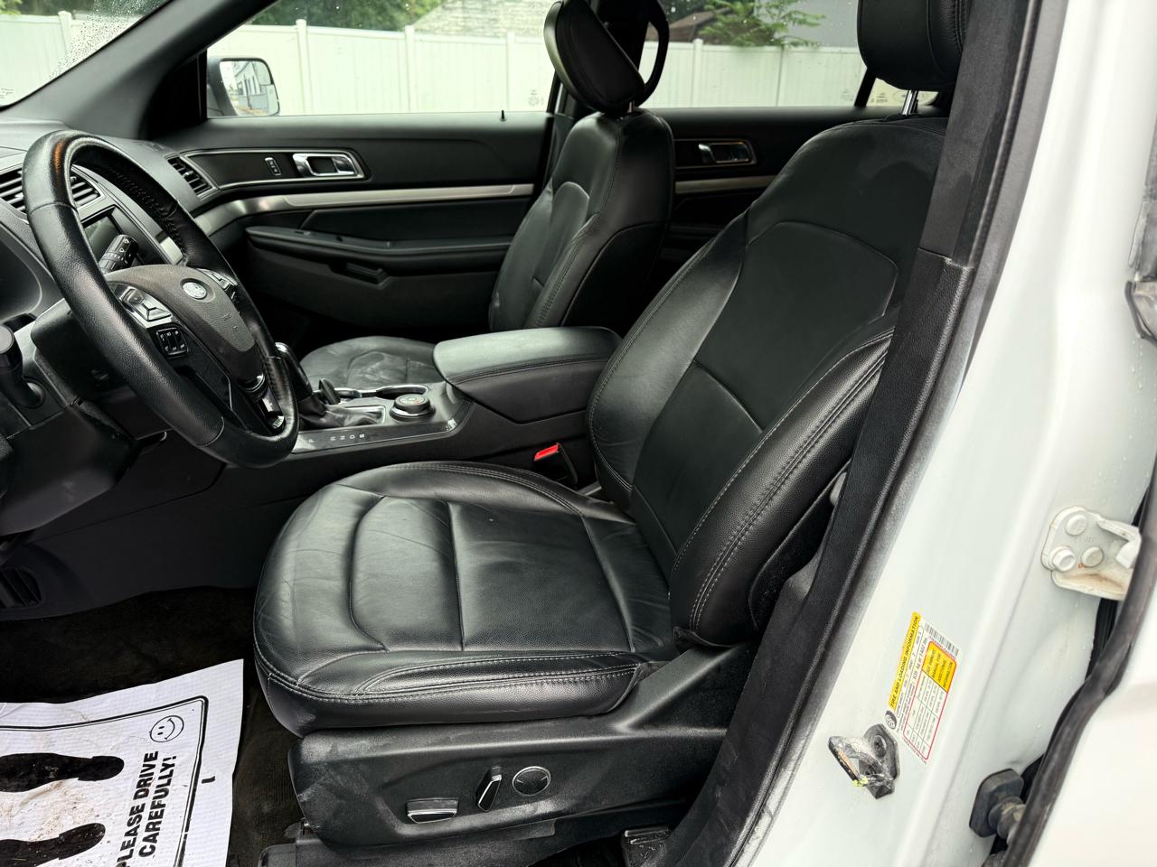 Ford Explorer XLT 4WD 2018