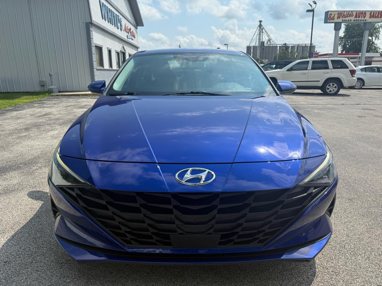 Hyundai Elantra SEL 2023