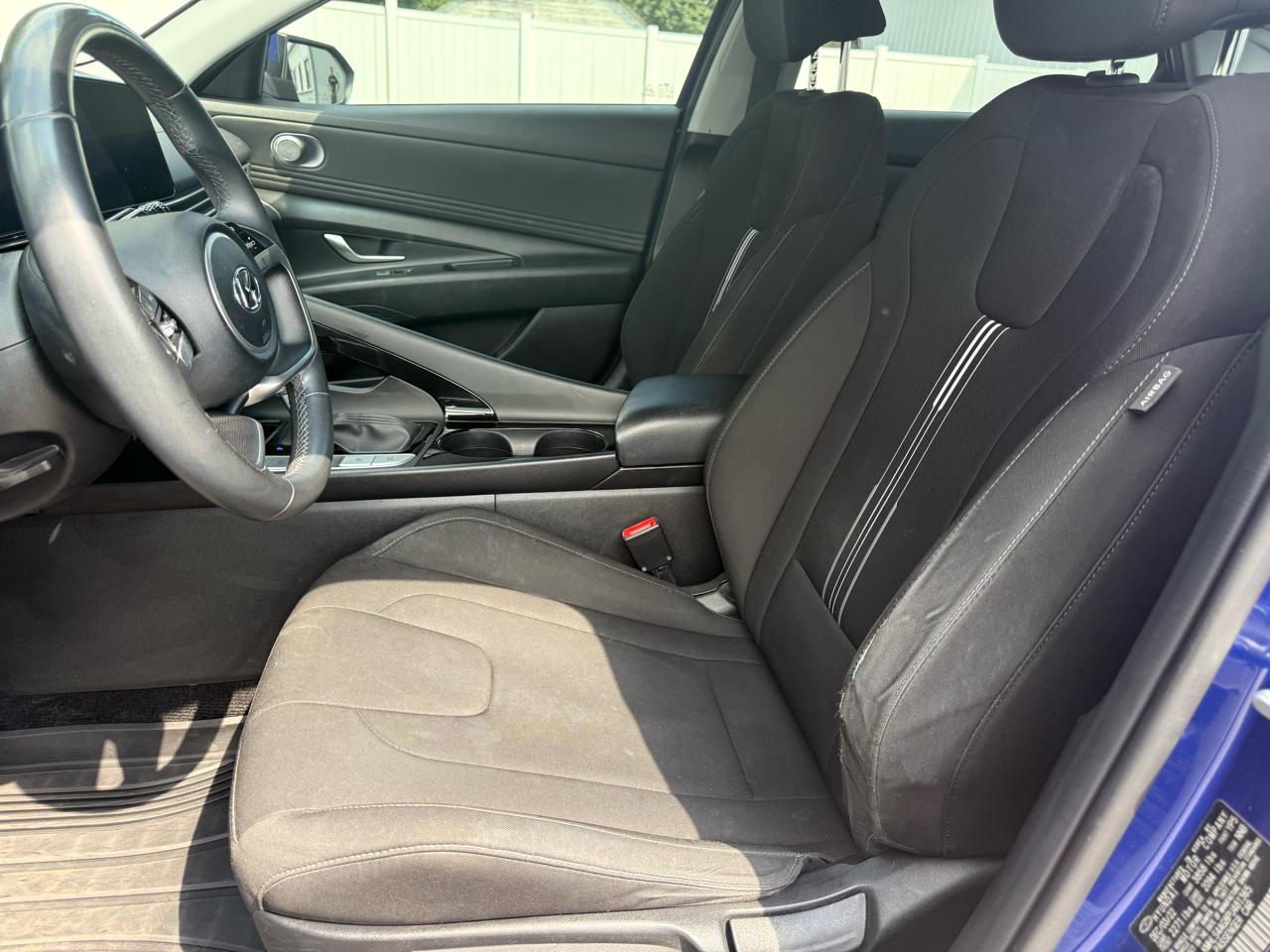 Hyundai Elantra SEL 2023