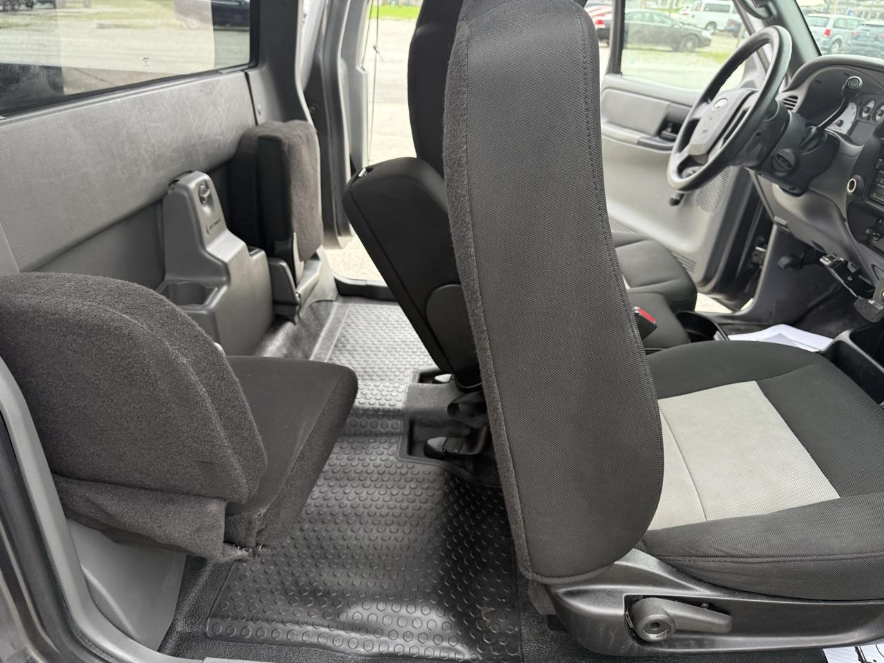 Ford Ranger Sport SuperCab 4-Door 2WD 2009