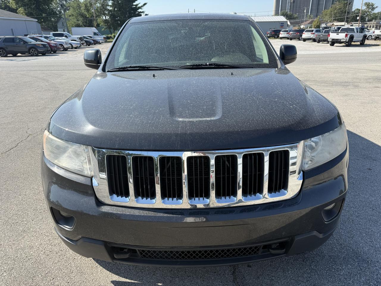 Jeep Grand Cherokee Laredo 4WD 2011