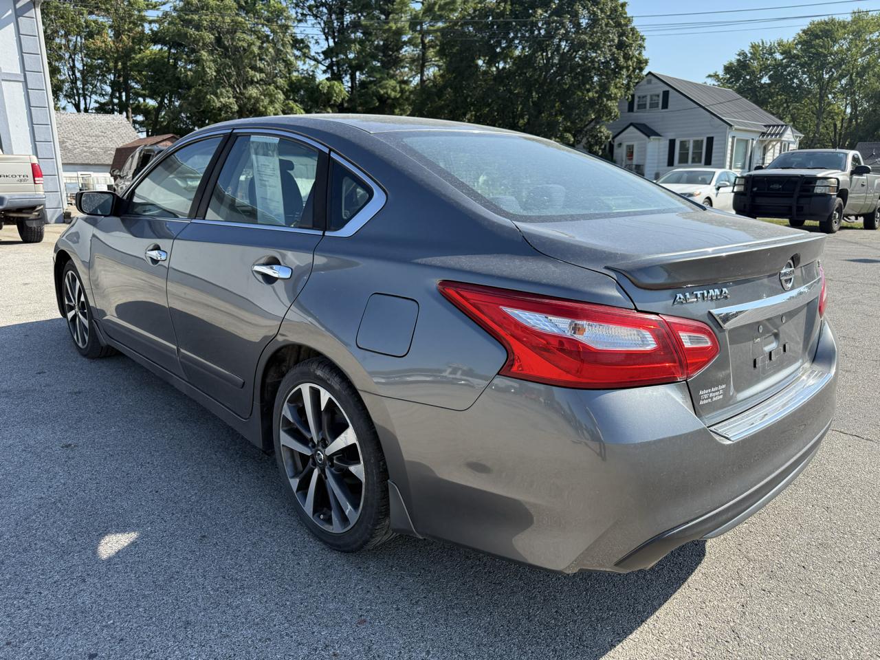 Nissan Altima 2.5 SR 2016
