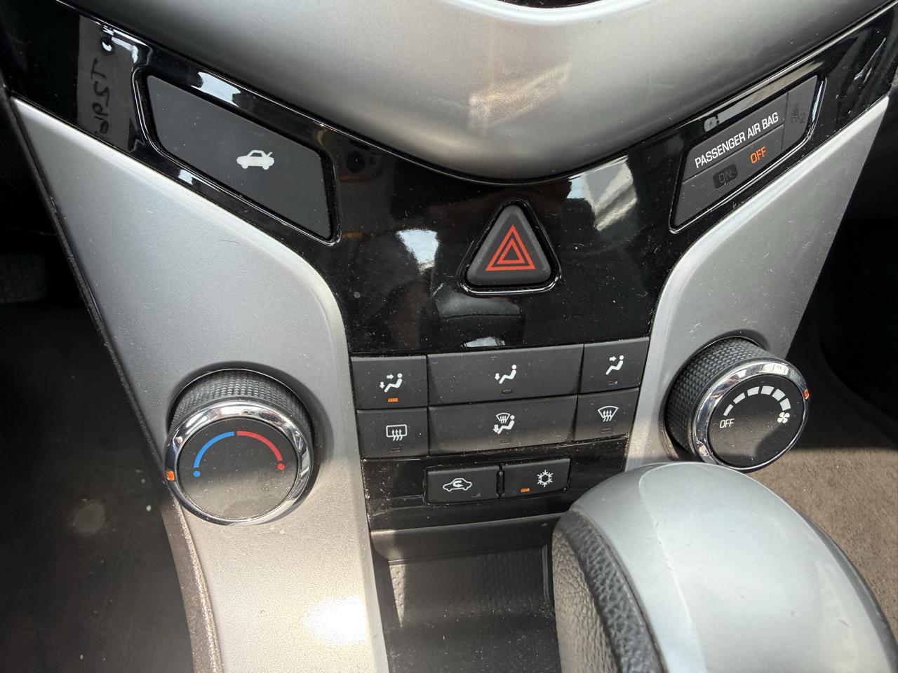 Chevrolet Cruze Limited 1LT Auto 2016