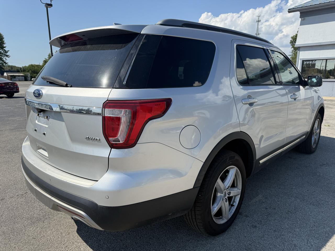 Ford Explorer XLT 4WD 2016