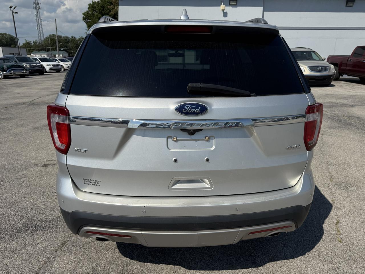 Ford Explorer XLT 4WD 2016