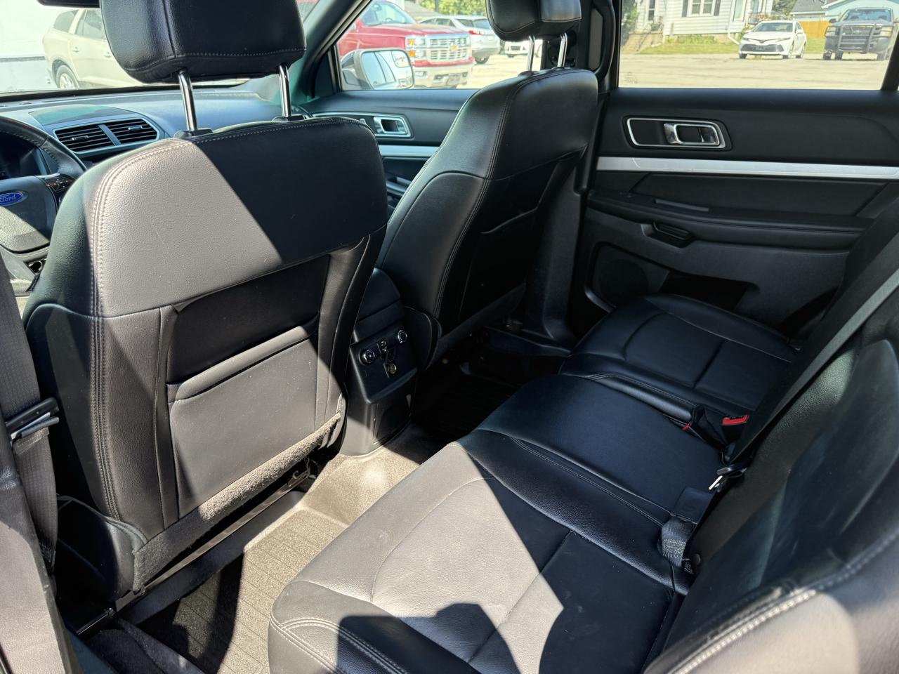Ford Explorer XLT 4WD 2016