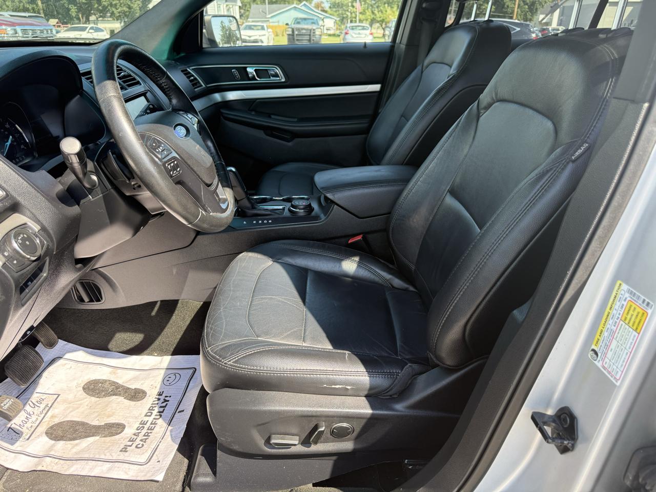 Ford Explorer XLT 4WD 2016