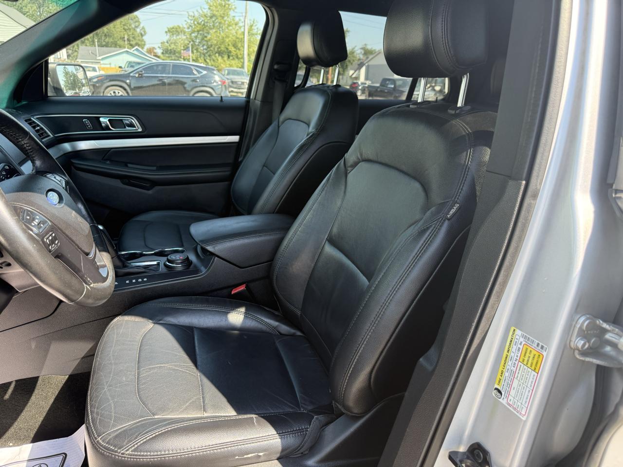 Ford Explorer XLT 4WD 2016