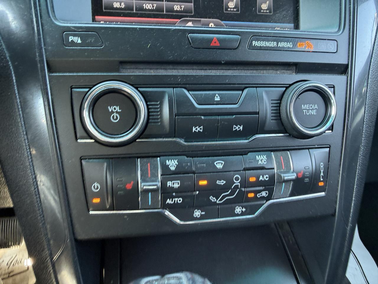 Ford Explorer XLT 4WD 2016