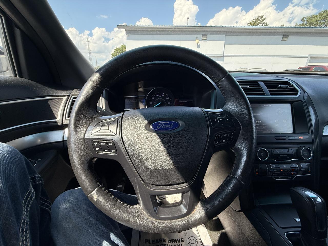 Ford Explorer XLT 4WD 2016