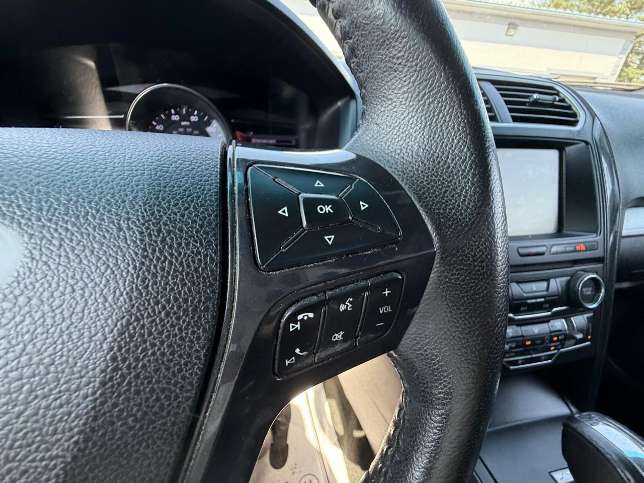 Ford Explorer XLT 4WD 2016
