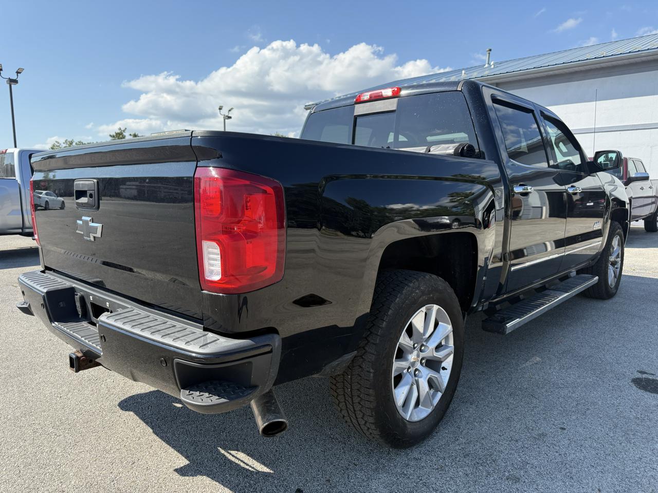 Chevrolet Silverado 1500 High Country Crew Cab Short Box 4WD 2016