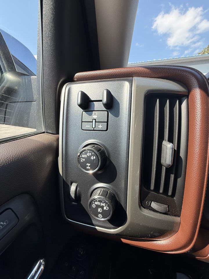 Chevrolet Silverado 1500 High Country Crew Cab Short Box 4WD 2016