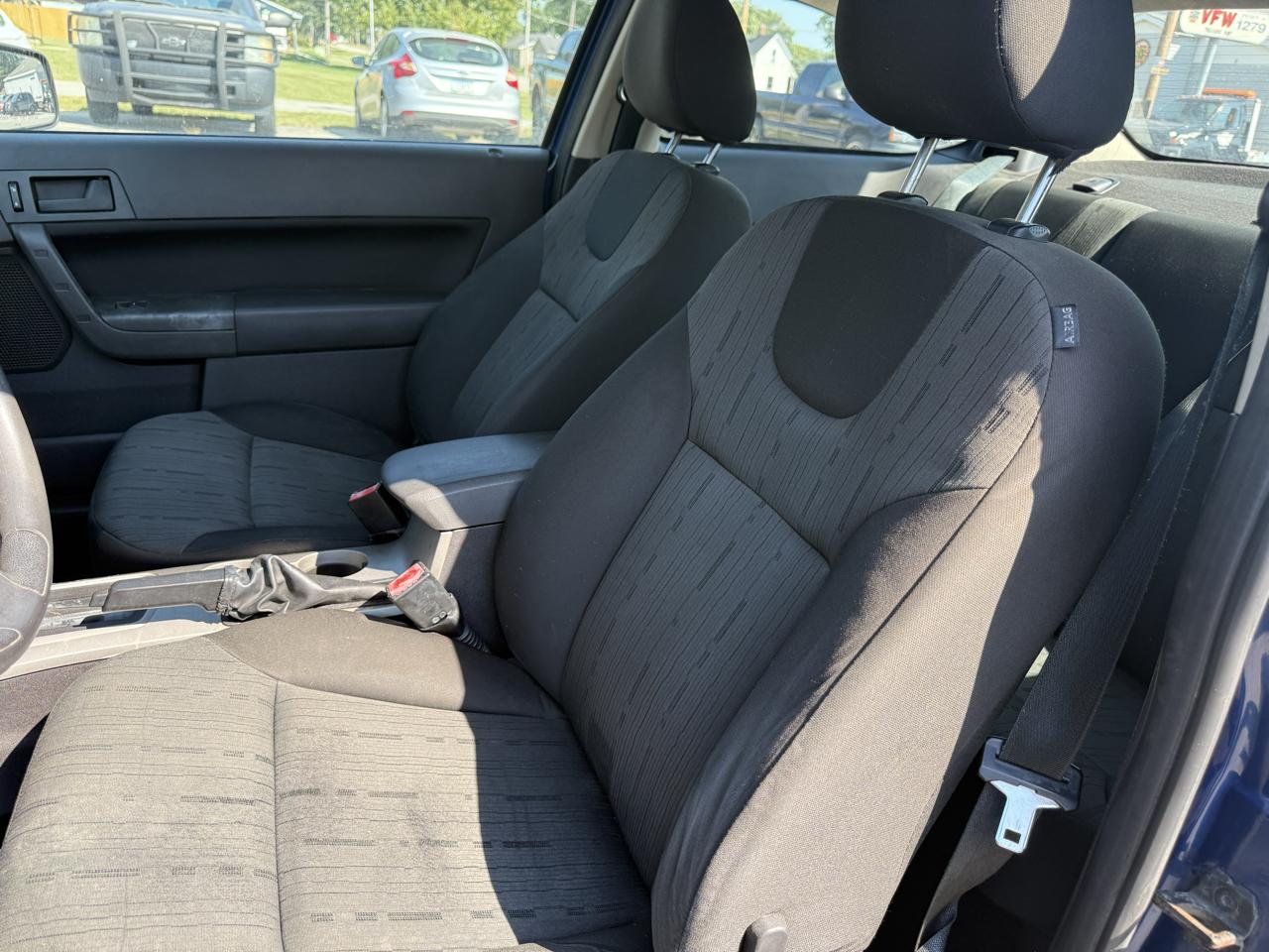 Ford Focus SE Coupe 2008