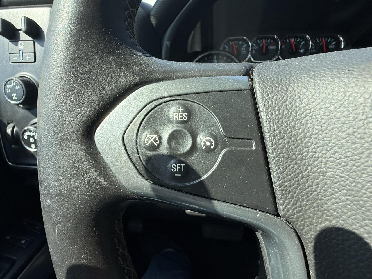 Chevrolet Silverado 1500 2LT Crew Cab Long Box 4WD 2014