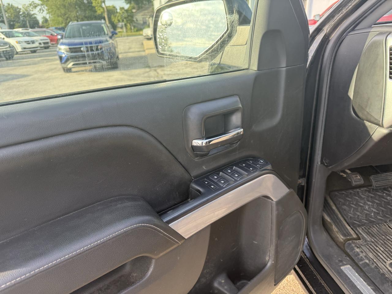 Chevrolet Silverado 1500 LT Crew Cab Long Box 4WD 2016
