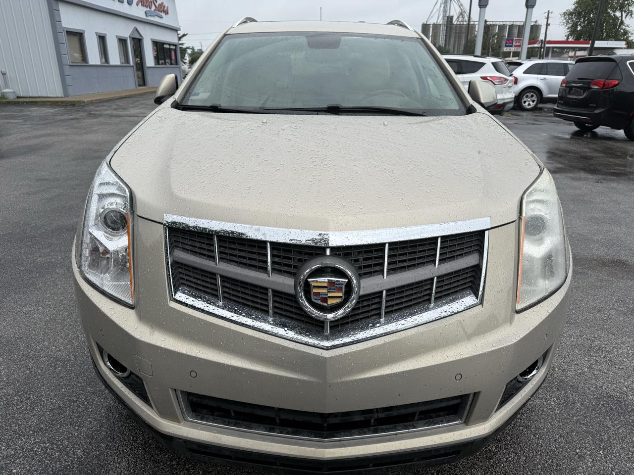Cadillac SRX Luxury Collection 2011