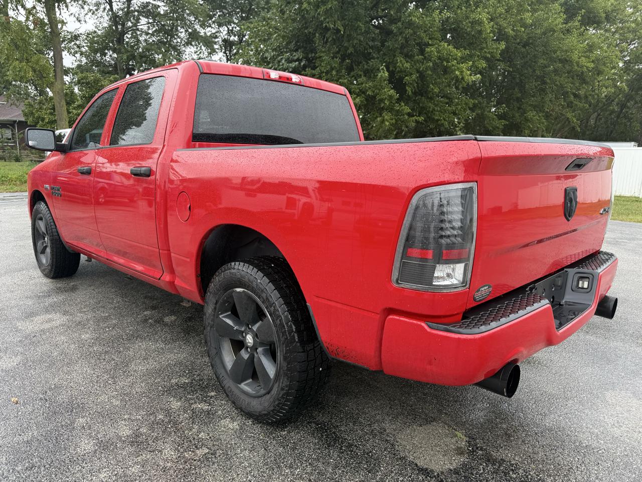 RAM 1500 Tradesman Crew Cab SWB 4WD 2014