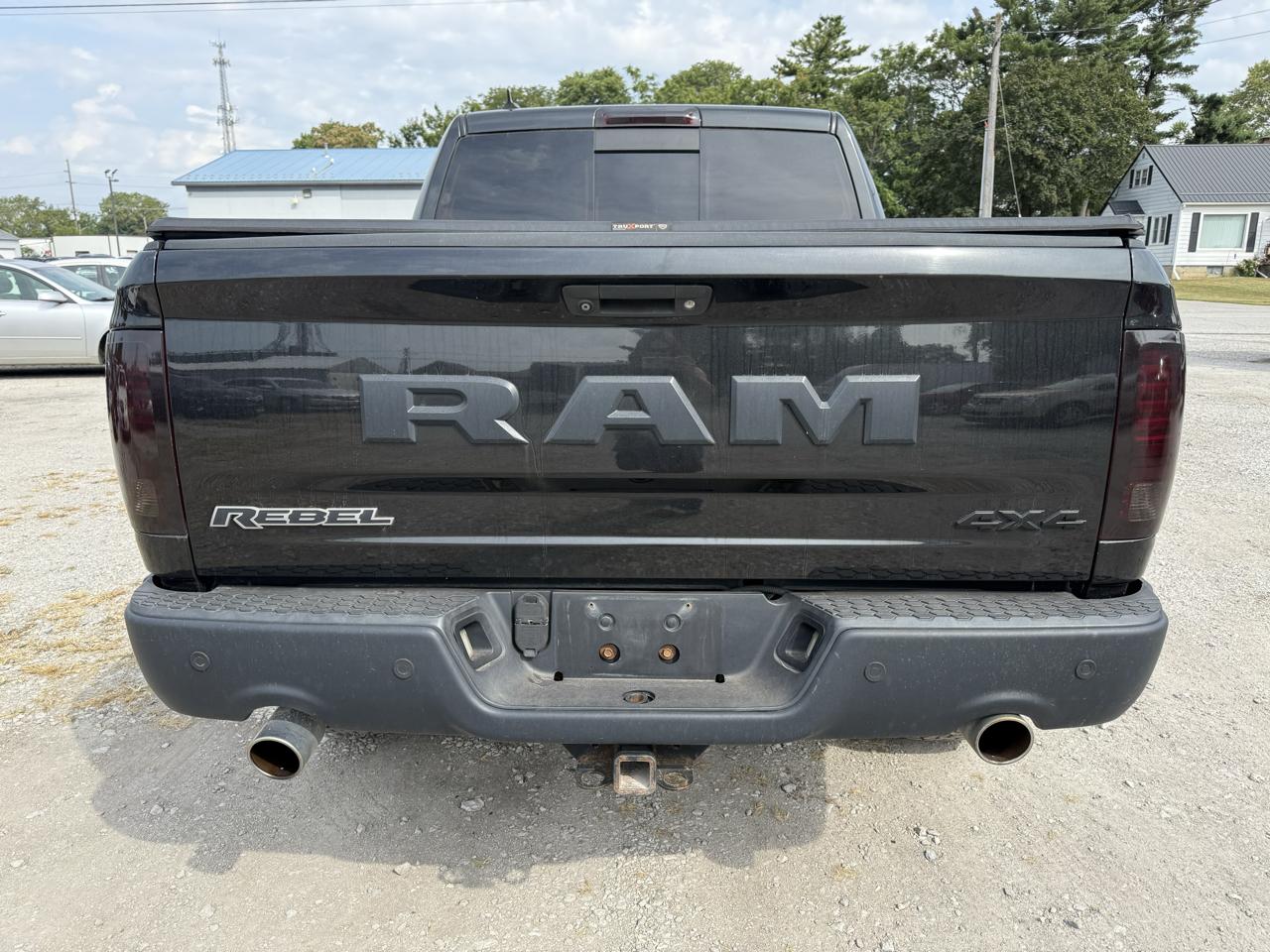 RAM 1500 Rebel Crew Cab SWB 4WD 2015