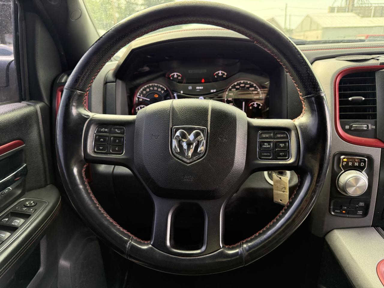 RAM 1500 Rebel Crew Cab SWB 4WD 2015