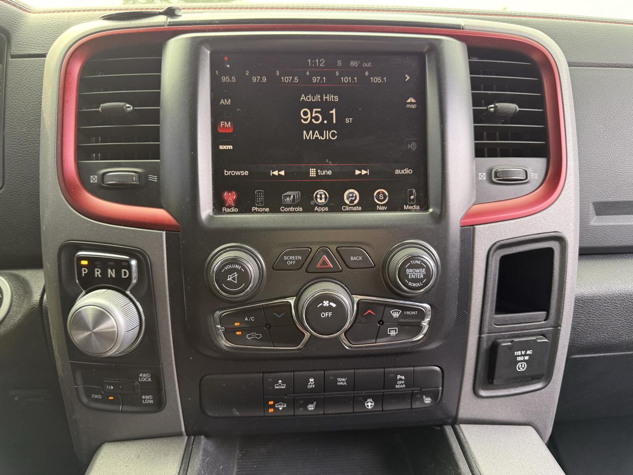RAM 1500 Rebel Crew Cab SWB 4WD 2015