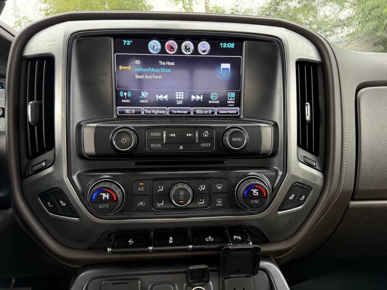 Chevrolet Silverado 1500 LTZ Crew Cab 4WD 2016