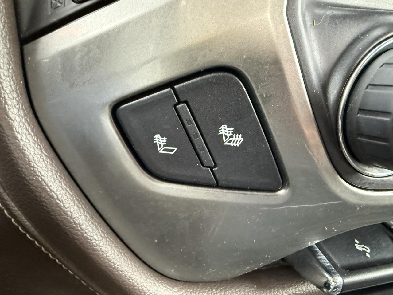 Chevrolet Silverado 1500 LTZ Crew Cab 4WD 2016