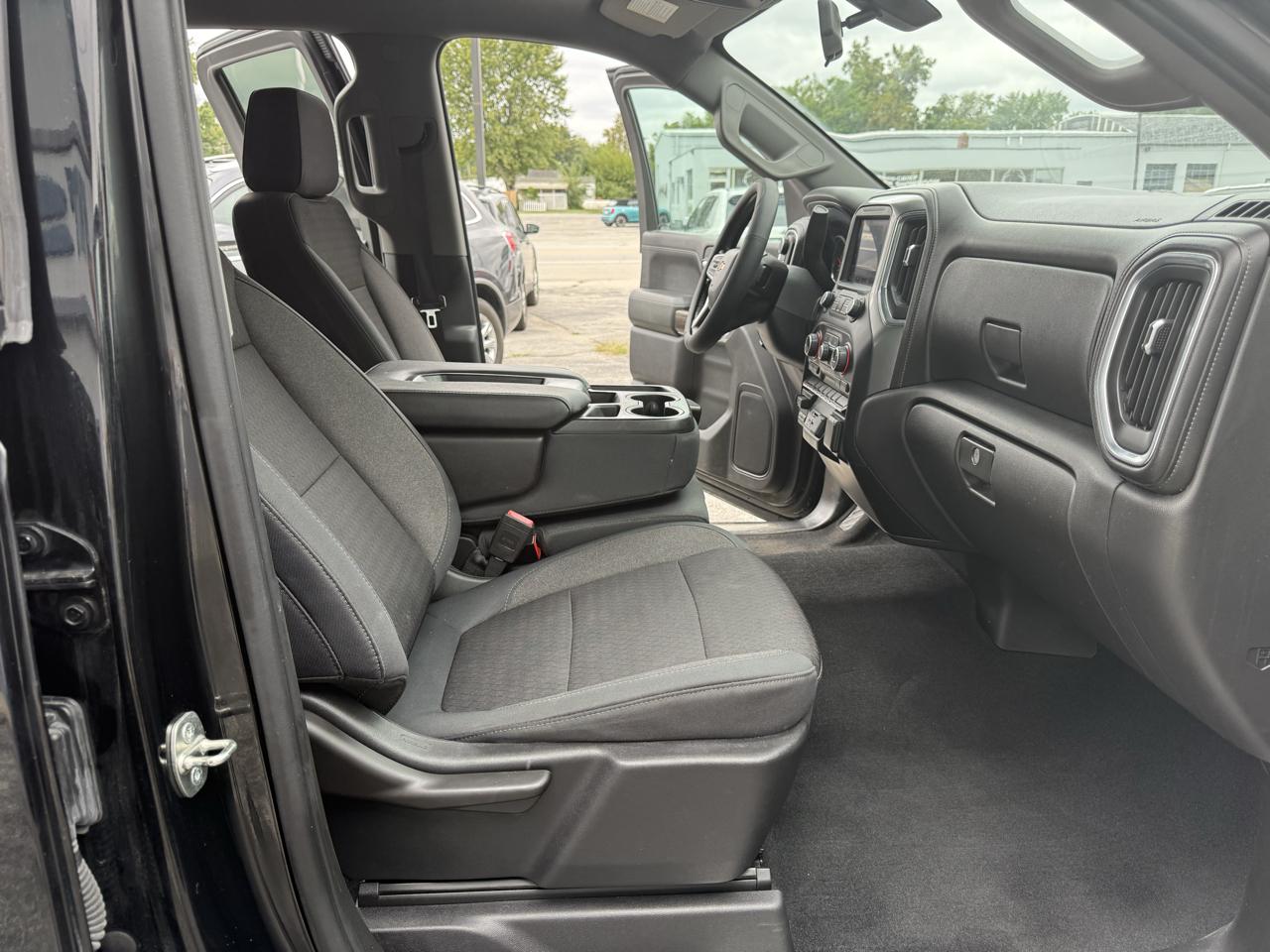 Chevrolet Silverado 1500 LT Crew Cab 4WD 2019