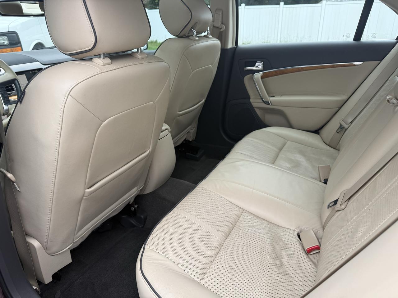Lincoln MKZ AWD 2012