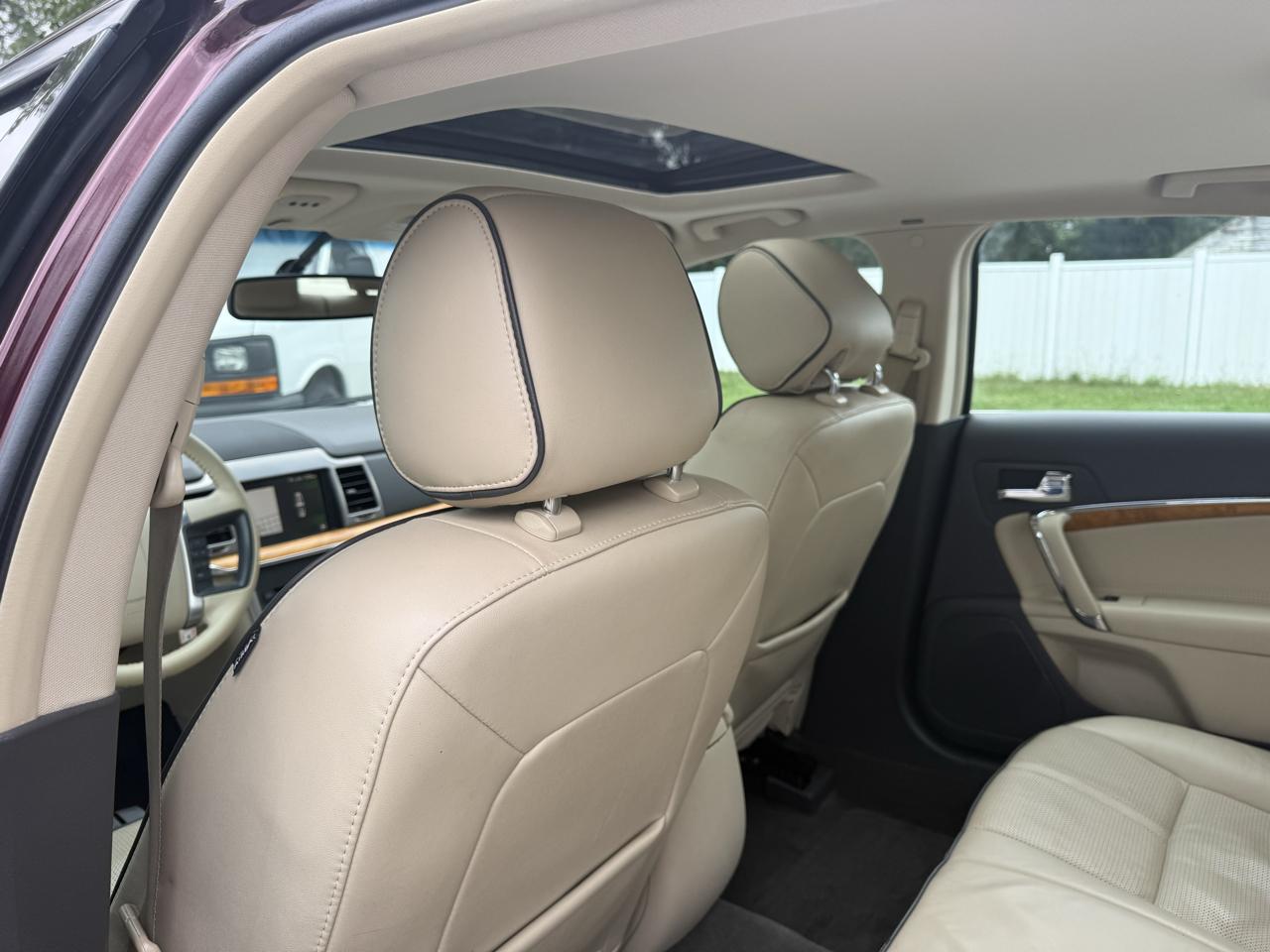Lincoln MKZ AWD 2012