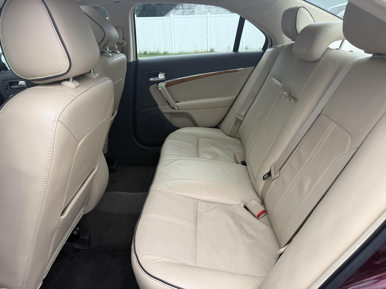 Lincoln MKZ AWD 2012