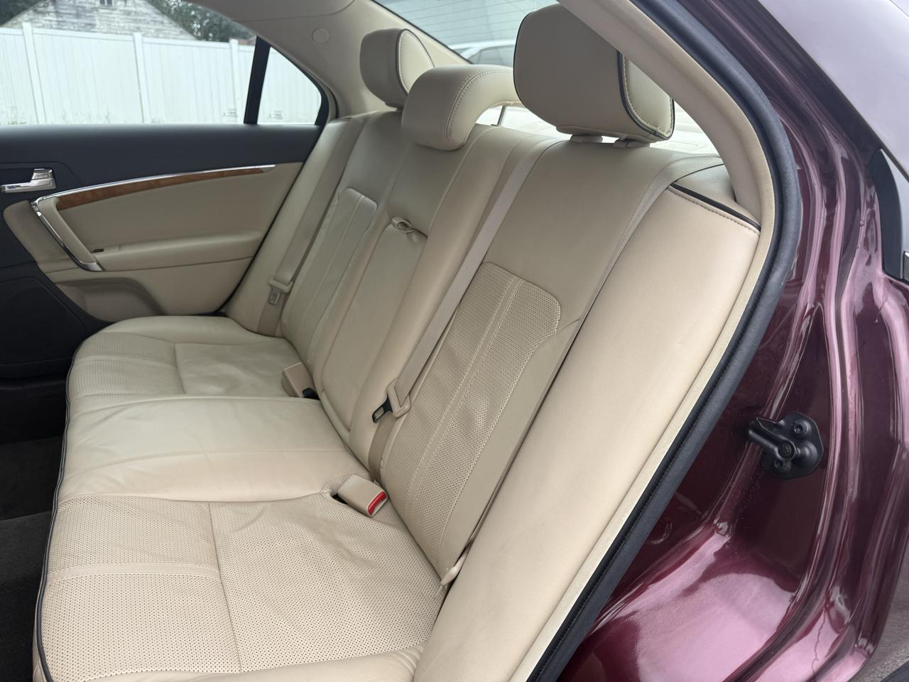 Lincoln MKZ AWD 2012