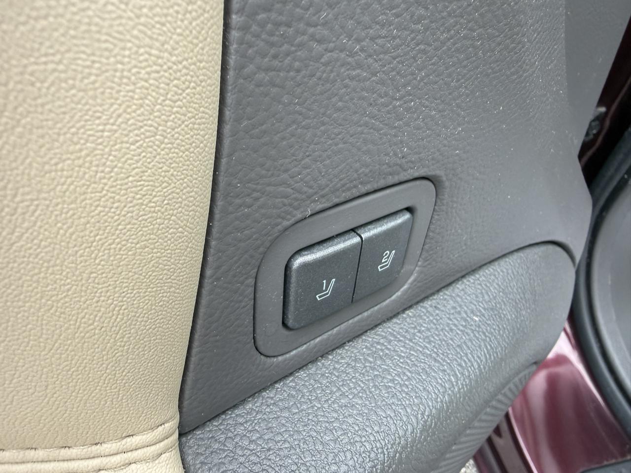 Lincoln MKZ AWD 2012