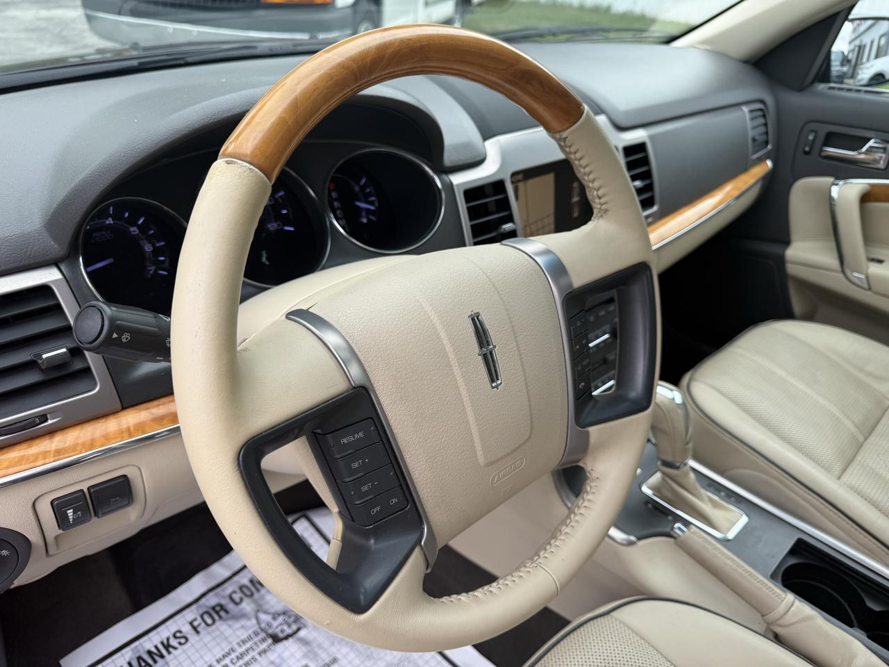 Lincoln MKZ AWD 2012