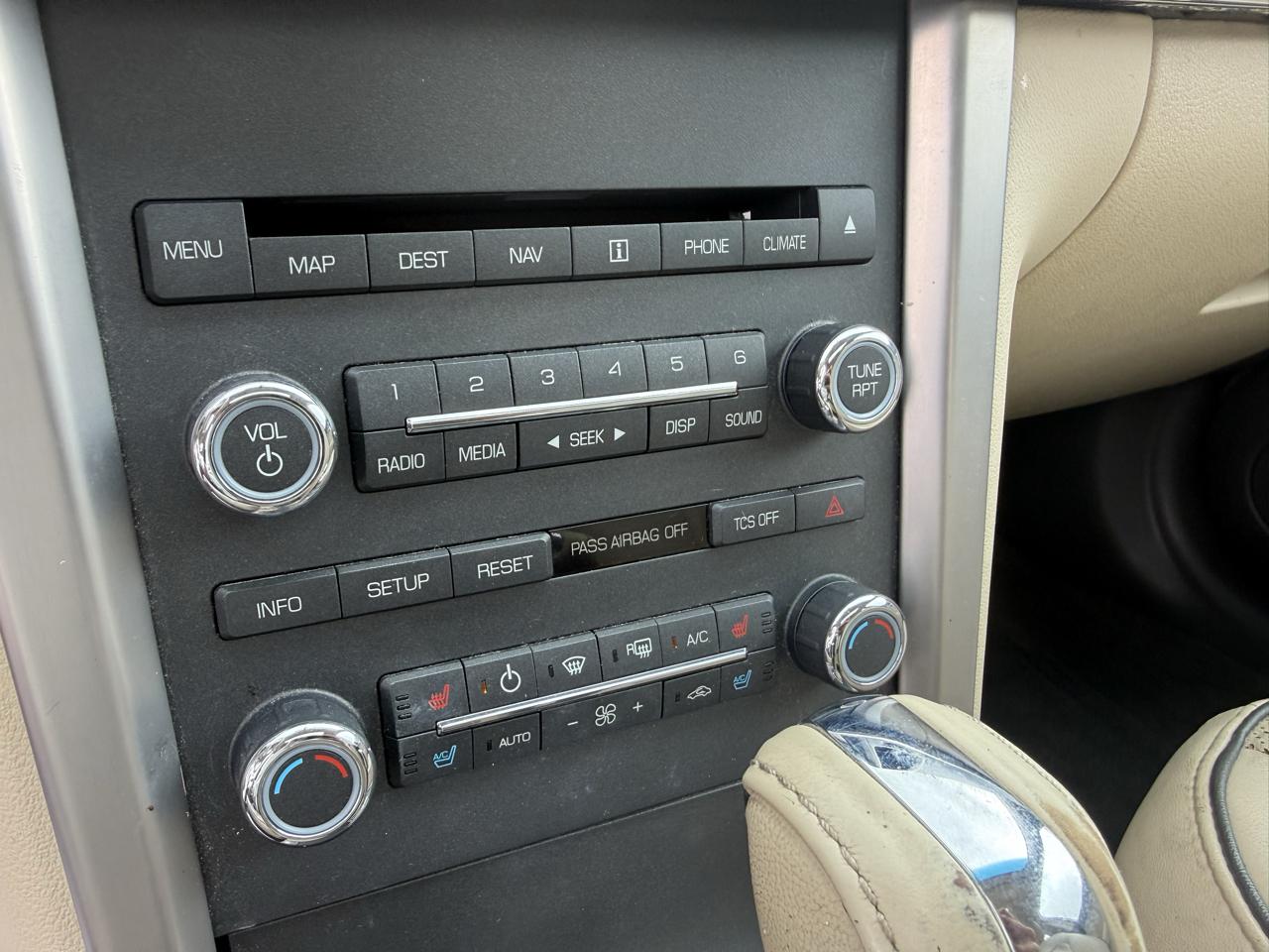 Lincoln MKZ AWD 2012