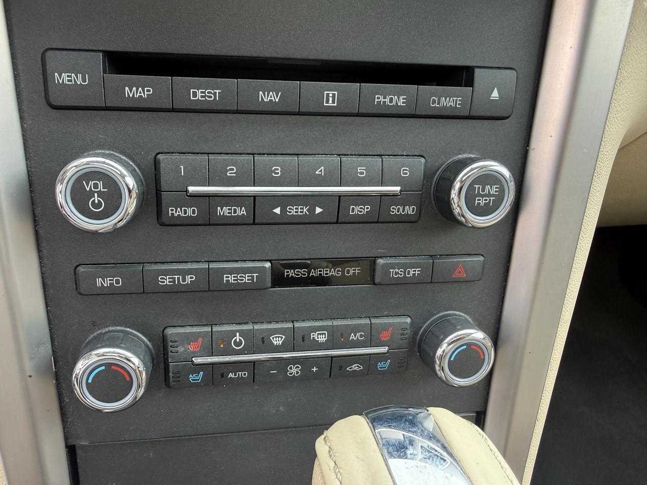 Lincoln MKZ AWD 2012