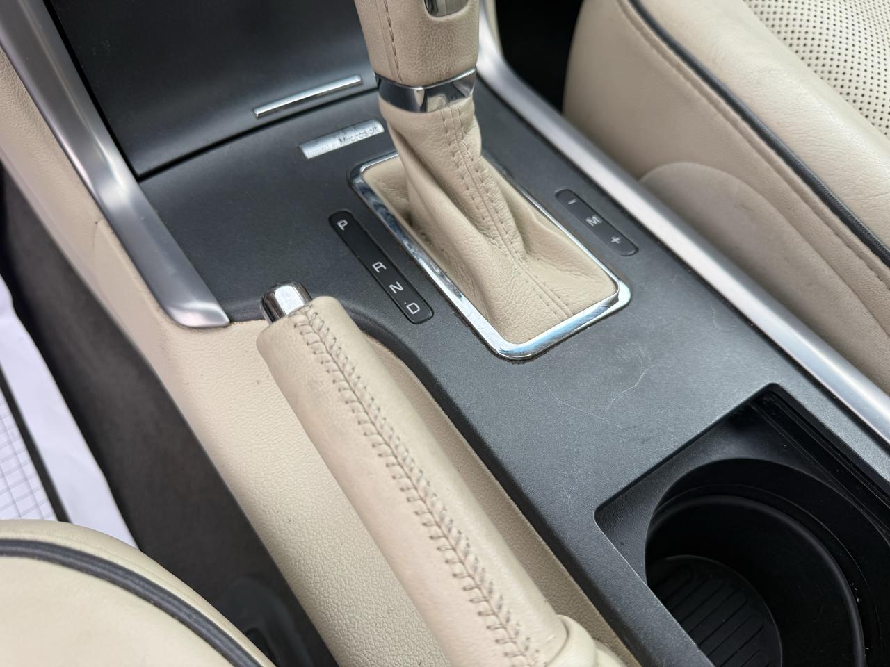 Lincoln MKZ AWD 2012