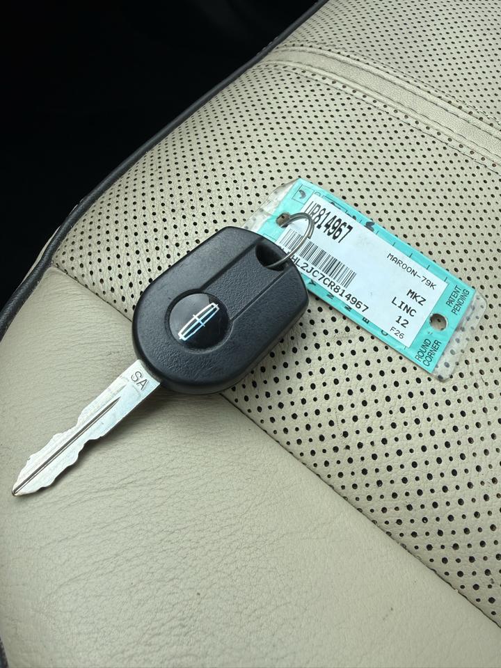 Lincoln MKZ AWD 2012