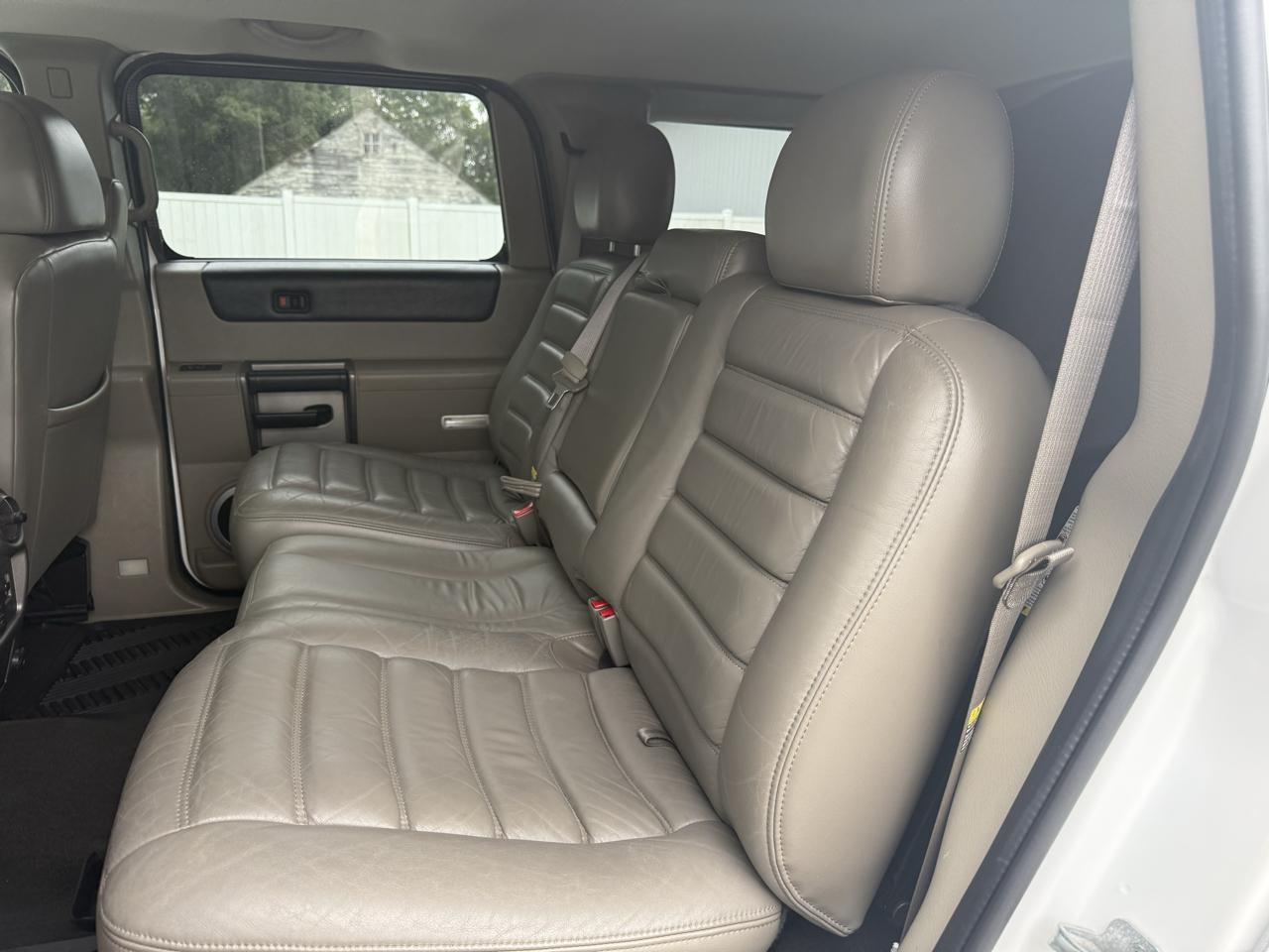 HUMMER H2 Sport Utility 2004